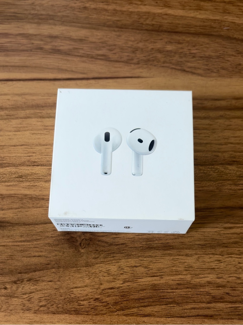 Apple AirPods 4